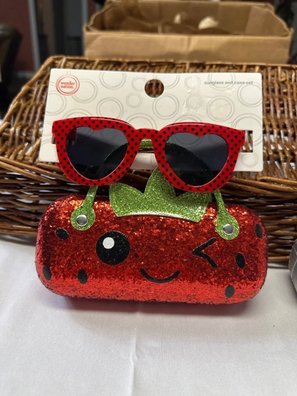 wonder nation sunglass and case set bundle of 5 sets nwt